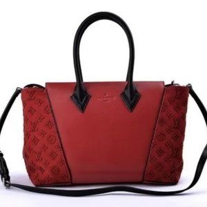red crossbody bag